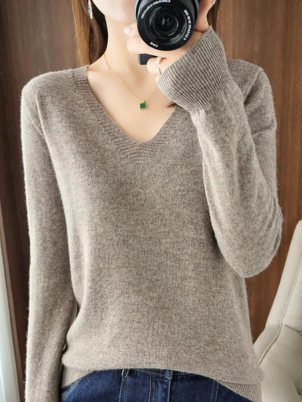 V-Neck Sweater in Dark Camel New
